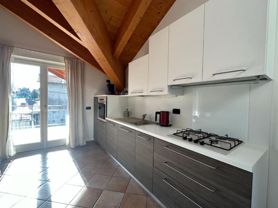 Casa Nella Villa Pianello Del Lario ภายนอก รูปภาพ